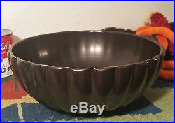 10.50 BLACK BAUER vtg studio art pottery tracy irwin half pumpkin ribbed bowl