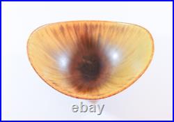 A Lightbrown Vintage Ceramic Bowl Gunnar Nylund Rörstrand Sweden 1950s