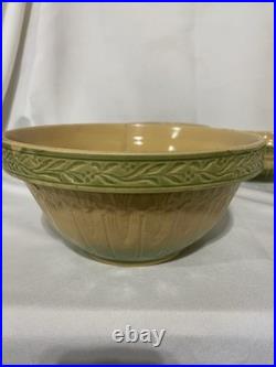 Antique American Cream & Green Hull Gothic Bowl Yellow Ware Set