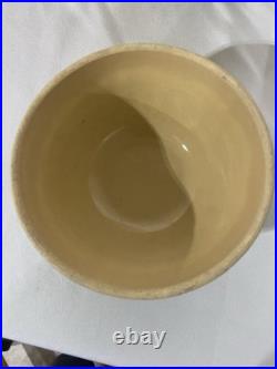 Antique American Cream & Green Hull Gothic Bowl Yellow Ware Set
