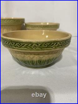 Antique American Cream & Green Hull Gothic Bowl Yellow Ware Set