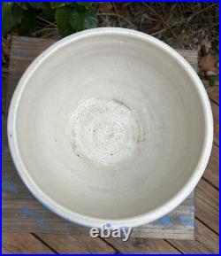 Antique VTG Blue Glaze Yellow Ware Stoneware Pottery Mixing Bowls Pair 12 & 9 In