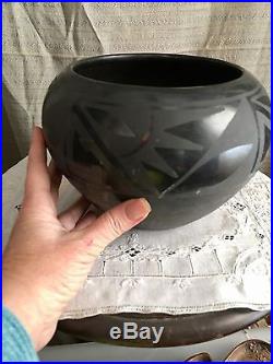 Antique VTG Santa Clara Black American Indian Pottery LG Vase Bowl signed Marie