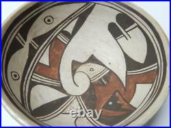 Antique Vintage Large Parrot Dsgn Hopi Pueblo Indian Pot Food Bowl Pottery