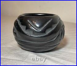 Antique signed Santa Clara Pueblo Native American Black Pottery Blackware bowl