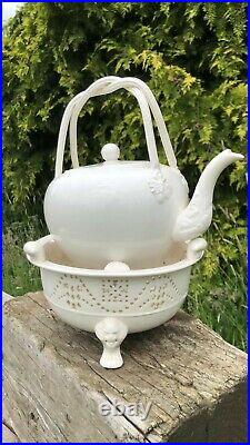 Beautiful Vintage Leeds Ware Chocolate Pot With Twisted Handle & Stand