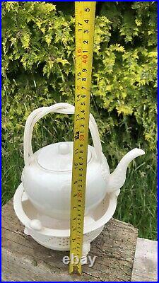 Beautiful Vintage Leeds Ware Chocolate Pot With Twisted Handle & Stand