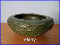 Bowl PETERS & REED Pottery VINES PERECO Matte GREEN Arts & Crafts Mission Vtg