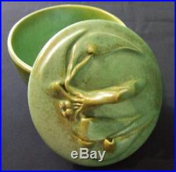 E Bryce Carter Vintage Australian Pottery Gumnut & Gumleaf Small Lidded Bowl