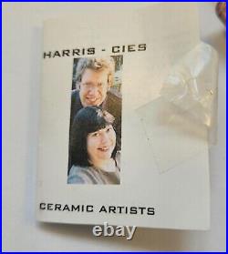 Harris-cies Handcrafted Studio Art Pottery Bowl Vintage Purple Daffodils 11