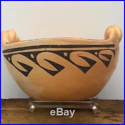 Hopi or Islate Bowl 2 handled, Dia 6 x H4.25 vintage Native American pottery