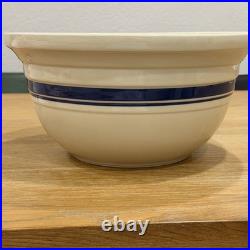 Huge 141/4 Roseville 8qt Pottery Bowl