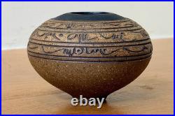 J Edward Barker Kansas Studio Art Pottery Script Design Vessel Bowl Vtg Rare Mcm