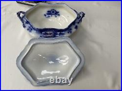 Johnson Brothers Brooklyn Flow Blue Oval Covered serving Bowl No. 326400
