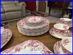 Johnson Brothers Strawberry Fair Set