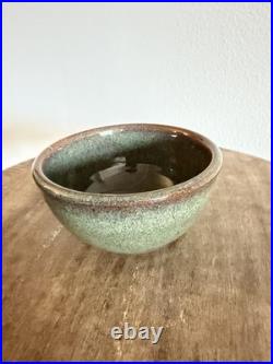 Jugtown Green Glossy Bowl 2.25 x 4.75 North Carolina Seagrove Pottery