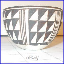 LUCY M. LEWIS Vintage ACOMA PUEBLO BOWL Pottery VERY NICE 1-3/4 X 2-5/8