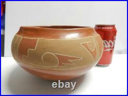 Large Antique / Vintage San Juan Pueblo Indian Pot Pottery Bowl Nice