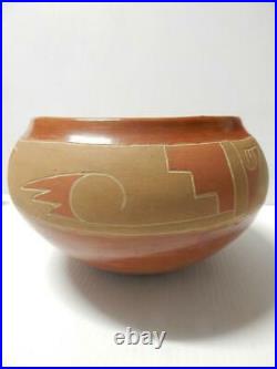 Large Antique / Vintage San Juan Pueblo Indian Pot Pottery Bowl Nice