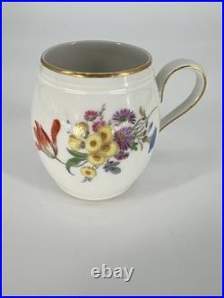 Meissen Hand Painted Flowers Yellow Rose Finial Mini Sugar Bowl Creamer Jar Set