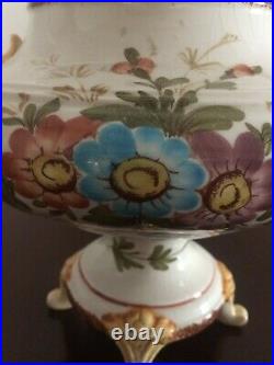 Pair Of Matching Vintage Italian Hand Made Porcelain Covered Bowls With Coa