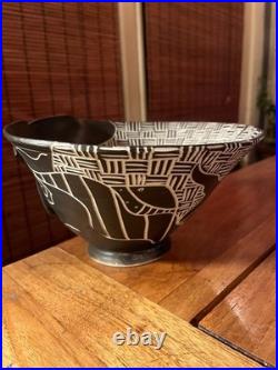 RARE! One-Of-A-Kind Sgraffito Ceramic Signed bowl by Mia Tyson-MINT CONDITION RARE! One-Of-A-Kind Sgraffito Ceramic Signed bowl by Mia Tyson-MINT CONDITION