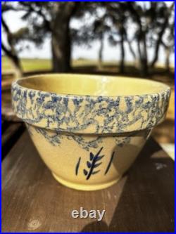 Ransbottom Roseville Pottery Wheat Blue Spongeware Nesting Mixing Bowls Set / 4