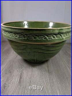 Rare Vintage 1930's Green McCoy Sunburst Yellow Ware Pottery Mixing Bowl 10