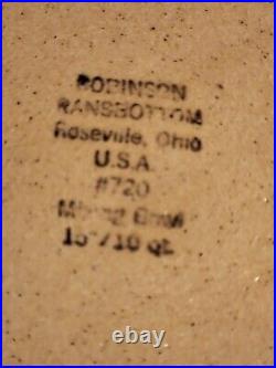 Robinson Ransbotton Pottery Bowl RRP Co 16 Blue Spongeware #720P Roseville OH