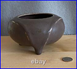 Rookwood Bowl Ceramic Arts & Crafts Drip Pattern Gray-Brown Three Footed Unusual