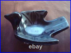Santa Clara Blackware vintage bird-shaped bowl signed by Flora Naranjo