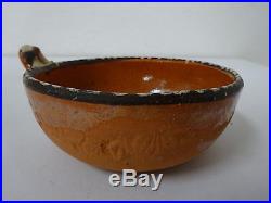 Set of 6 old vintage hand crafted Mexican clay pottery bowls withimpressed rims