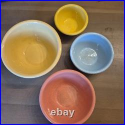 Shawnee Pottery Mixing Bowls Snowflake Nesting Bowls set of 4