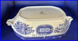 Spode Blue Fitzhugh Covered Vegetable Bowl