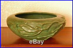 Stunning Vintage Peters & Reed Pottery Pereco Ware #9 Bowl Matte Green Branches