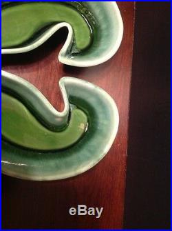 Super Rare! Vintage Hull Pottery Made In The USA 12 Green Drip Heart Bowl #19