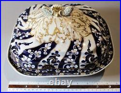 Unmarked Chamberlain Worcester Covered Tureen in Queen Charlotte Pattern c. 1845