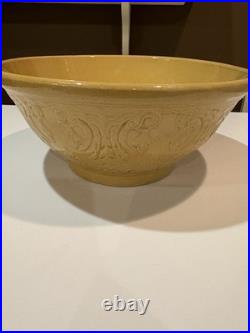 VERY RARE ANTIQUE AMERICAN 1800s LARGE MOLDED 14 BOWL YELLOW WARE