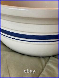 VINTAGE Roseville Ohio Blue Stripe XTRA Large Mixing Bowl 8 QT USA 14 RARE