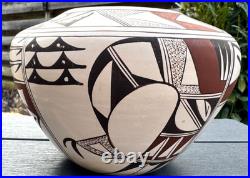 VTG Joy Navasie (Frogwoman) Hopi Wide Bowl, White Polychrome cir. 1970 5 x 7.5