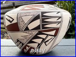 VTG Joy Navasie (Frogwoman) Hopi Wide Bowl, White Polychrome cir. 1970 5 x 7.5