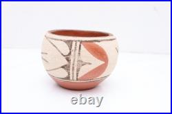 VTG Native American Zia Pueblo Pottery Bowl with Bird Design FIGURAL Pictorial 4