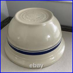 VTG Pair Roseville Ohio Nesting Mixing Bowls Friendship Blue Stripe 6 & 2 Qt