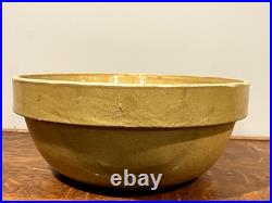Vintage 10.5 Primitive Buckeye Pottery Stoneware Mixing Bowl Signed (16B)