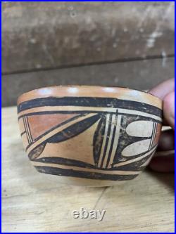 Vintage 1940's Hoppi Pottery Bowl