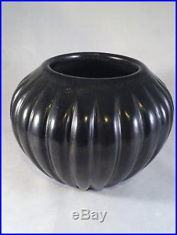 Vintage ANGELA BACA (1927-2014) Melon Pottery Bowl Vessel Santa Clara Pueblo