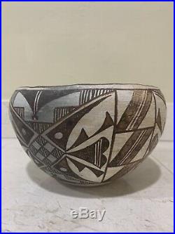 Vintage Acoma Pueblo Pottery Bowl