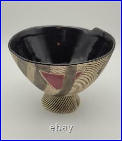 Vintage Ash 1988 Studio Art Pottery Post Modern Geometric Sgraffito Bowl Signed