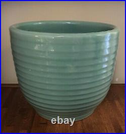 Vintage Bauer Pottery Ringware Jade Green Planter Vase Pot 10 1/4 T (B11)