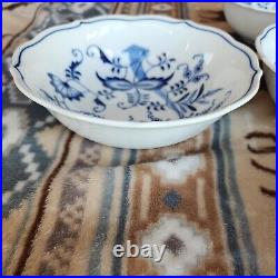 Vintage Blue Danube Japan Blue Onion Floral Set of 5 Coupe Cereal Bowls 6